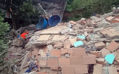 1 de 1 Imóvel desaba em Niterói