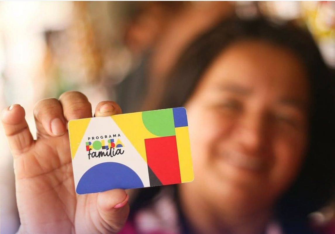 Caixa inicia pagamento do Bolsa Família com novo valor mínimo em outubro
