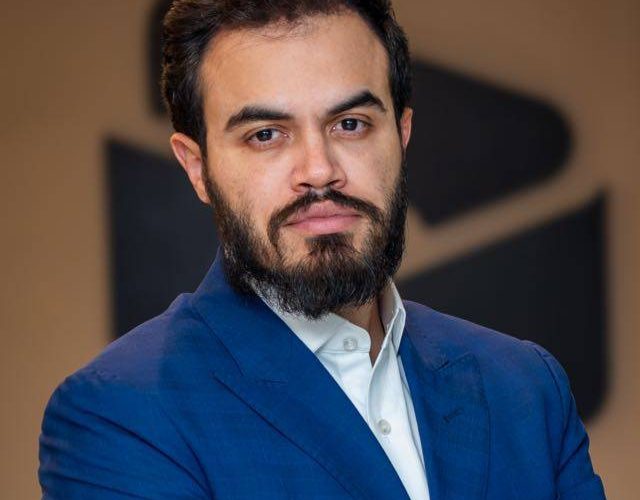 Aos 36 anos, Rick Silva virou exemplo para outros jovens vindos da periferia: o propósito que tenho hoje é ajudar até onde eu posso” (