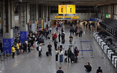 1 de 1 Movimento no Aeroporto Internacional de São Paulo, em Guarulhos.