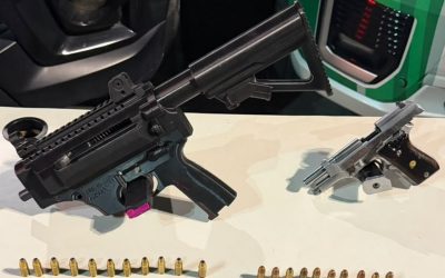 1 de 1 Armas apreendidas com suspeitos que morreram após troca de tiros com polícia em Sobral, no Ceará