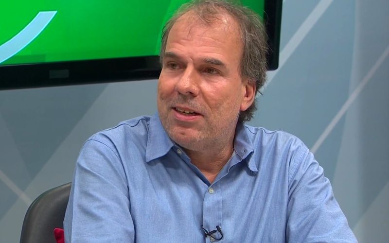1 de 1 Sílvio Barsetti