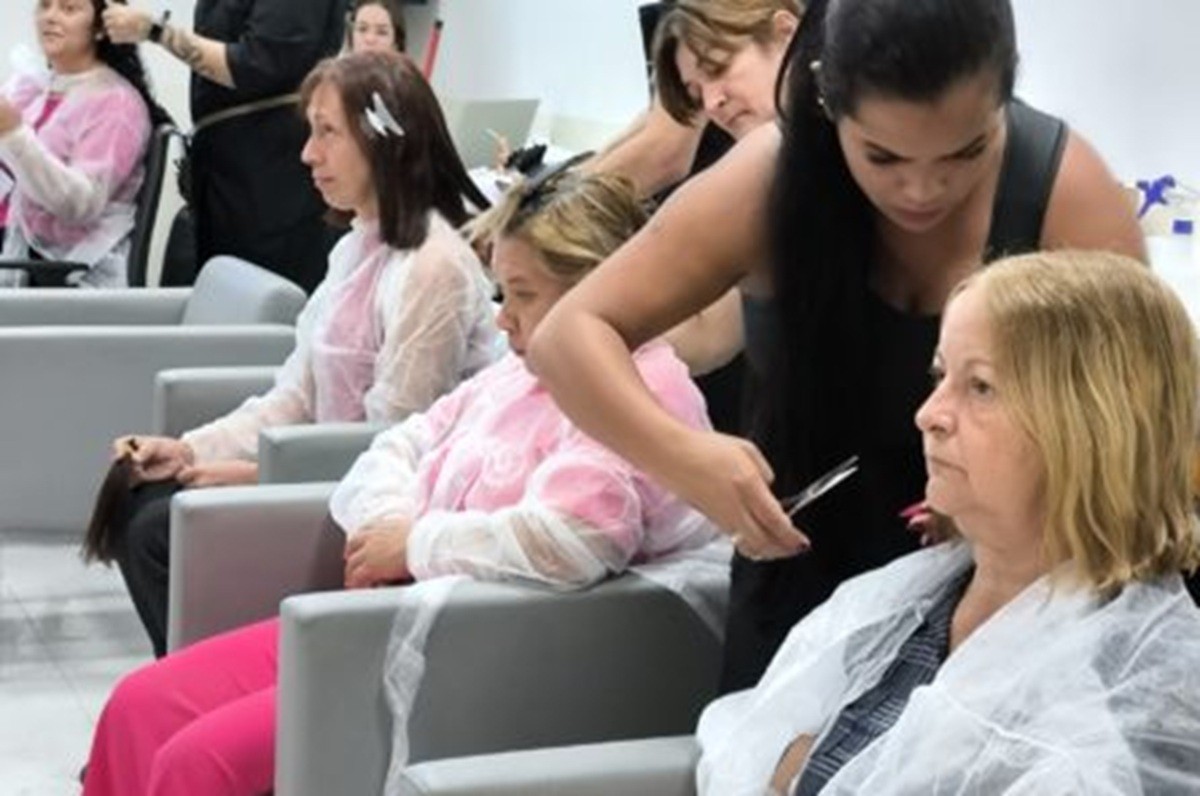 1 de 1 Doação de cabelo para a confecção de perucas destinadas a pacientes oncológicos em Jundiaí (SP)
