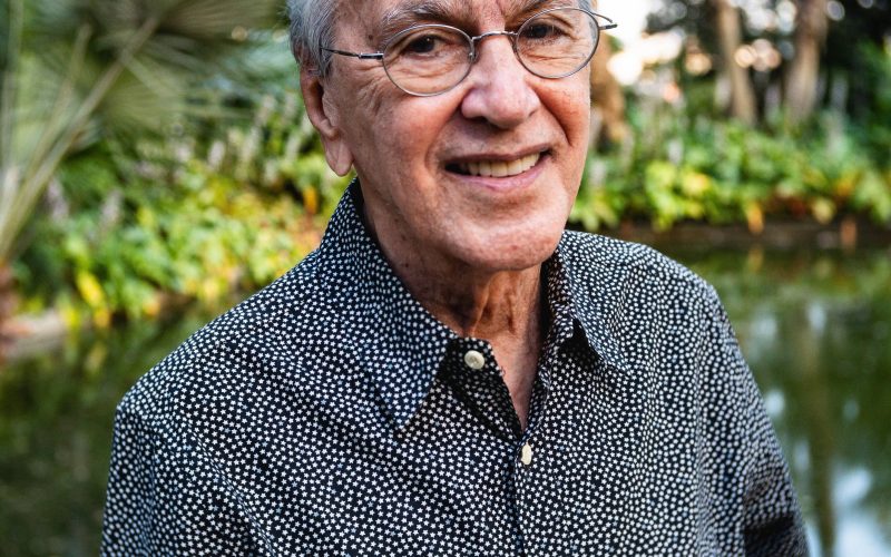 1 de 1 Caetano Veloso grava músicas do repertório dos Beatles desde 1975