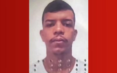 1 de 1 Jovem é morto a tiros dentro de bar em Belém
