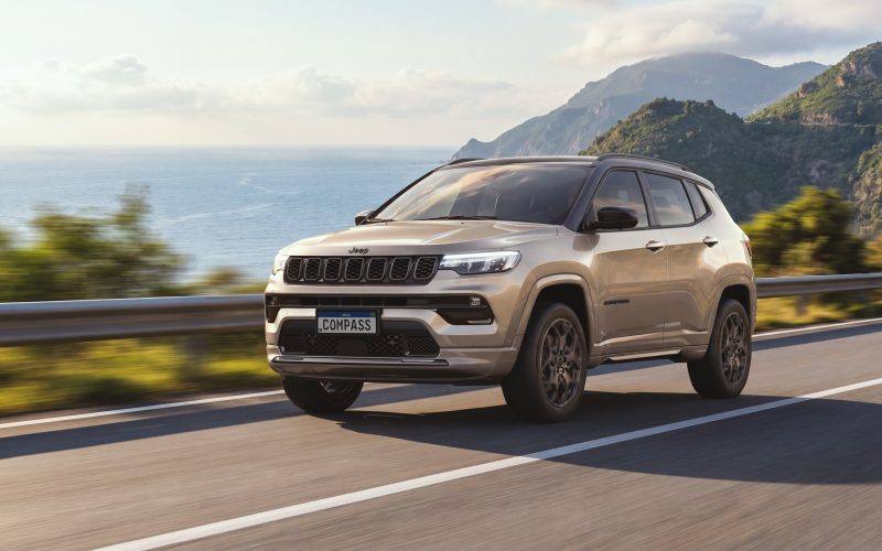 1 de 7 Jeep Compass Series S 2027 com nova tecnologia MHEV.