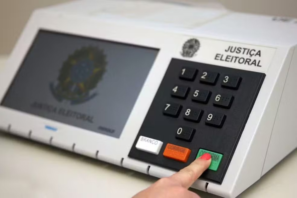 1 de 4 Moradores deverão ir às urnas no dia 6 de dezembro