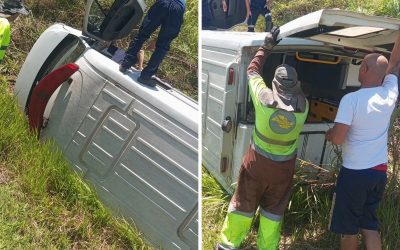 1 de 1 Ambulância tombou na Rodovia João Beira (SP-95) em Amparo, nesta terça-feira (20); paciente e motorista ficam feridos