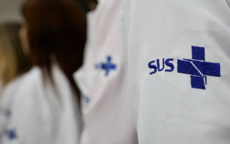 1 de 1 O Sistema Único de Saúde (SUS) foi criado pela Constituição Federal de 1988