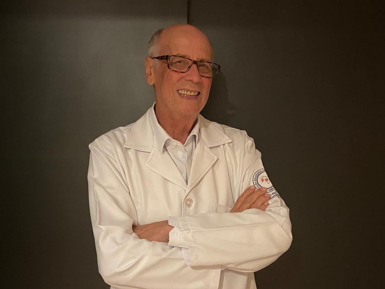 1 de 1 O gastroenterologista Luiz Gonzaga Vaz Coelho, professor titular da Faculdade de Medicina Universidade Federal de Minas Gerais e autor dos primeiros estudos sobre a bactéria Helicobacter pylori