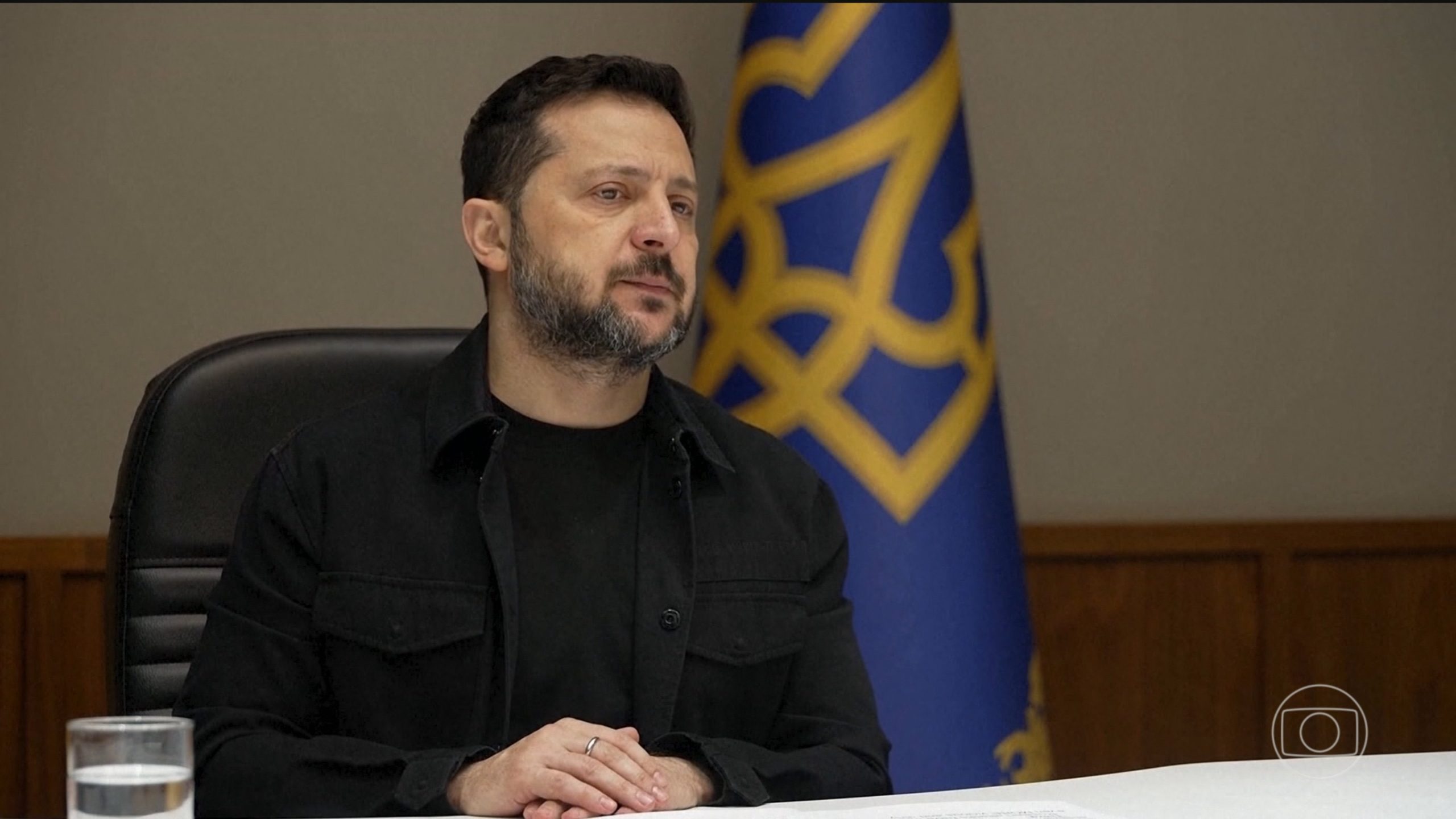 1 de 1 Volodymyr Zelensky acusa Donald Trump de querer forçar a Ucrânia a se render