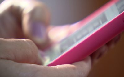 1 de 1 Pastor perde R$ 16 mil em golpe com clonagem de voz por inteligência artificial