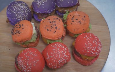 1 de 1 Sabor de Casa: aprenda a fazer mini-hambúrgueres temáticos para o Halloween