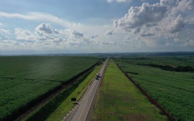 1 de 1 Rodovia do Açúcar (SP-308) na região de Piracicaba