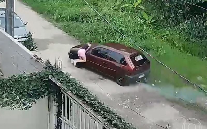 1 de 1 Mulher foi atropelada pelo companheiro, que acabou preso
