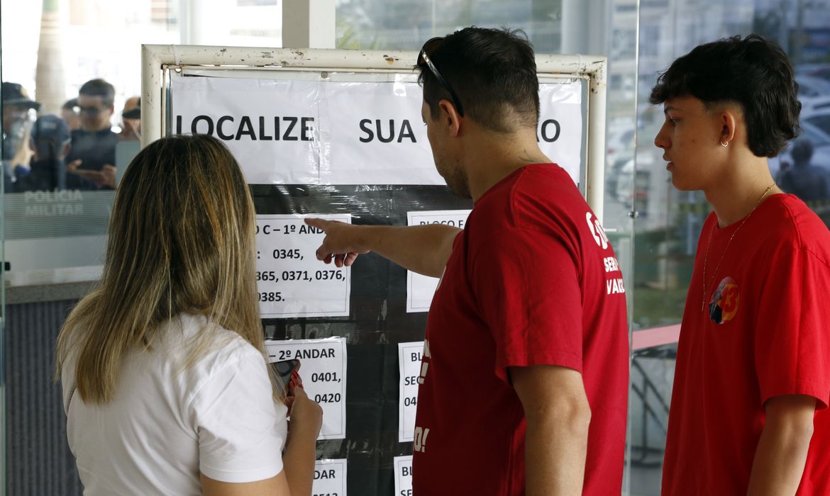 2º turno: 130 mil eleitores de 22 estados votarão em local diferente