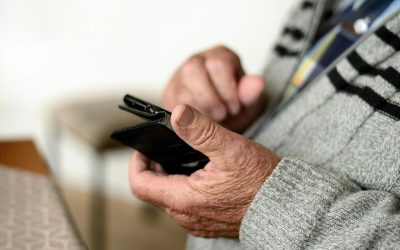 1 de 1 Curso de informática vai ensinar a pessoas 50+, em Santos, a ter mais segurança digital