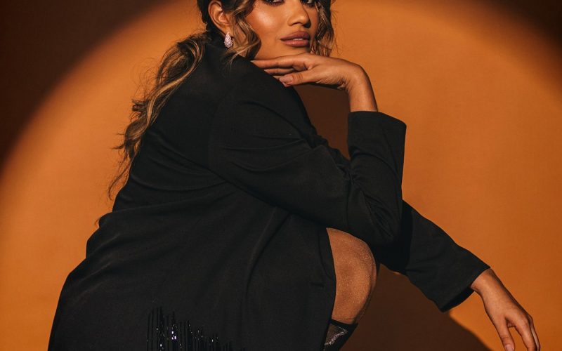 1 de 2 Natália Sarraff retoma a carreira musical com o álbum 'Fases', onze anos após debutar no mercado fonográfico com EP ao vivo editado em 2015