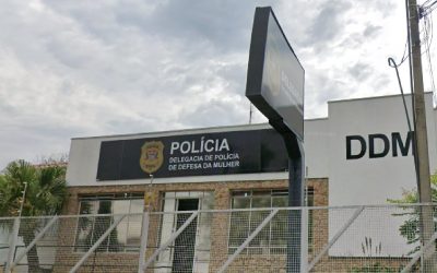 1 de 2 Delegacia de Defesa da Mulher (DDM) de Botucatu (SP)