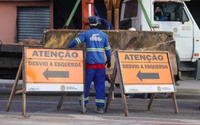 1 de 1 Desvios pedem atenção ao fluxo de carros e caminhões na João Paulo II, na Enéas Pinheiro, na Dr. Freiras e na Almirante Barroso.
