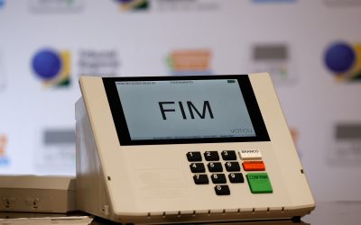 1 de 3 Urna eletrônica exibida em evento do Tribunal Regional Eleitoral do Rio de Janeiro (TRE-RJ), no Rio