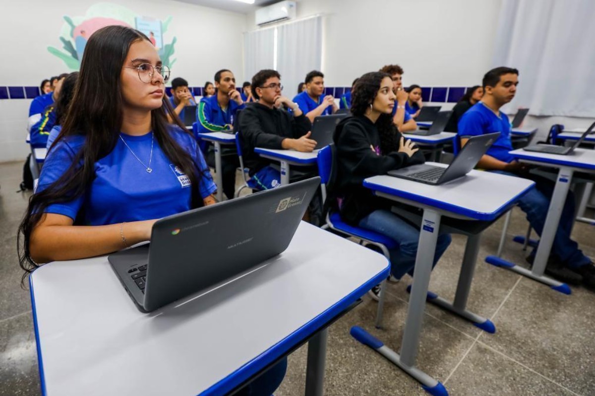 1 de 1 Escolha da língua estrangeira no Enem 2026 deve ser feita até 18 de outubro.