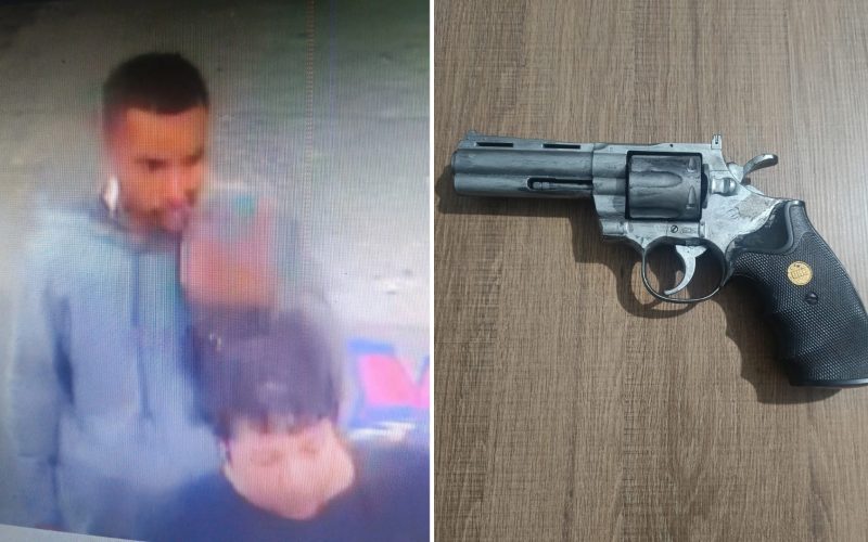 1 de 2 Homem é preso suspeito de tentar assaltar supermercado com arma falsa em Votorantim