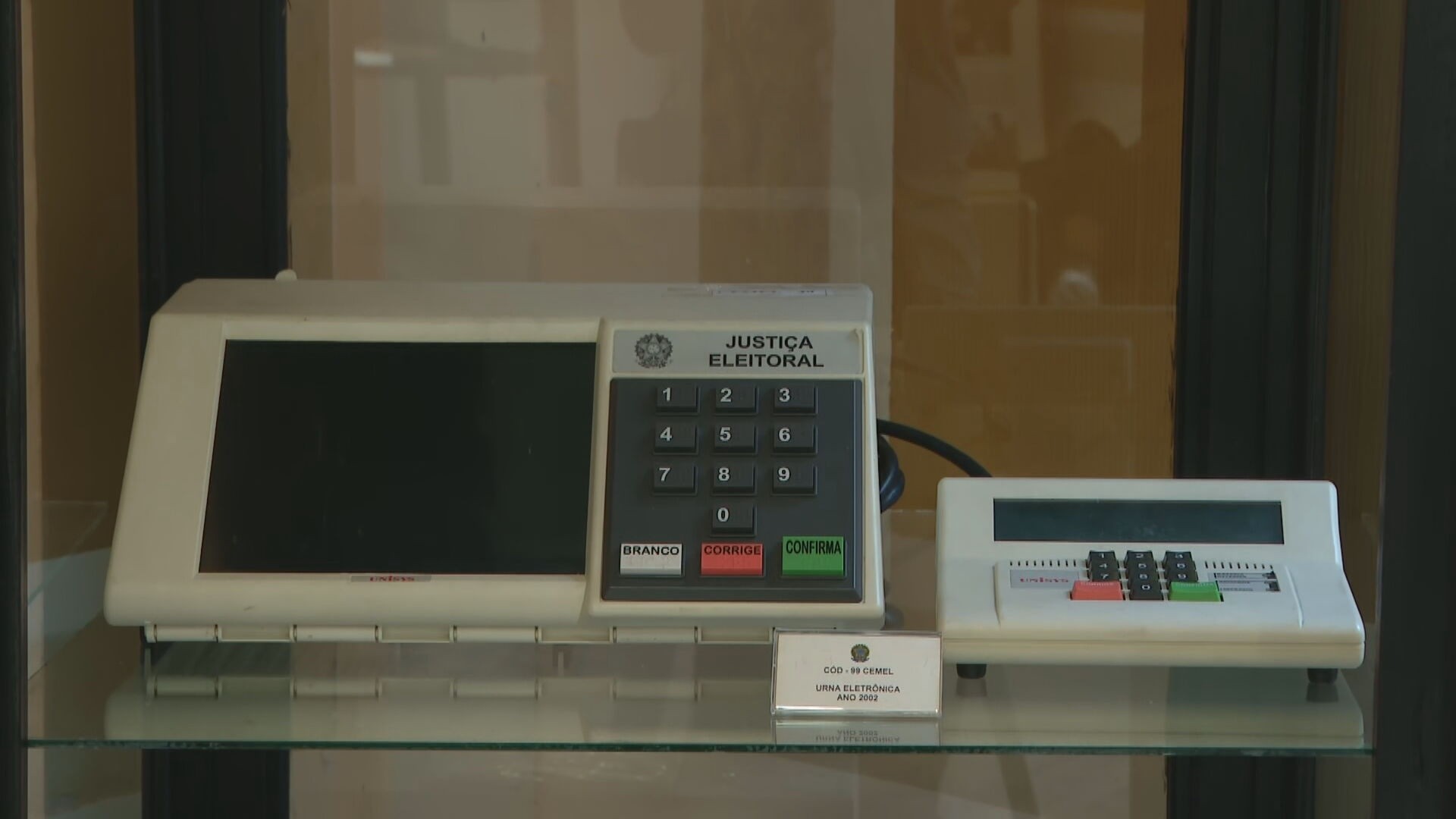 1 de 1 Urna eletrônica completa 30 anos