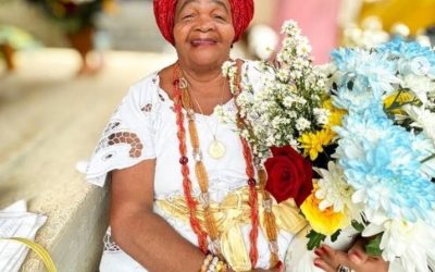 1 de 2 Morre Regina, uma das mais famosas baianas de acarajé de Salvador