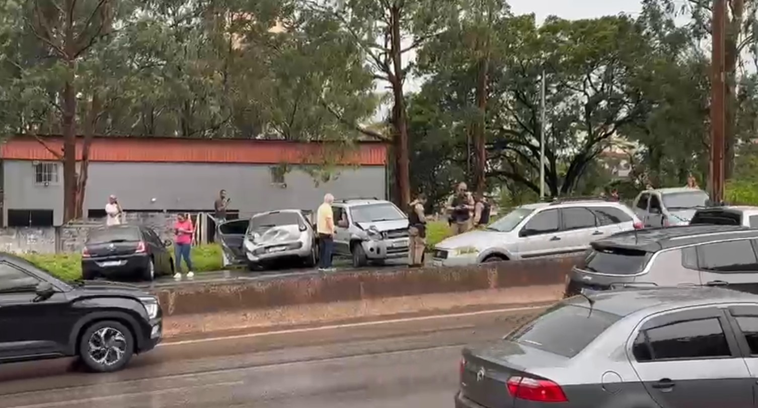 1 de 1 Acidente no Anel Rodoviário de BH