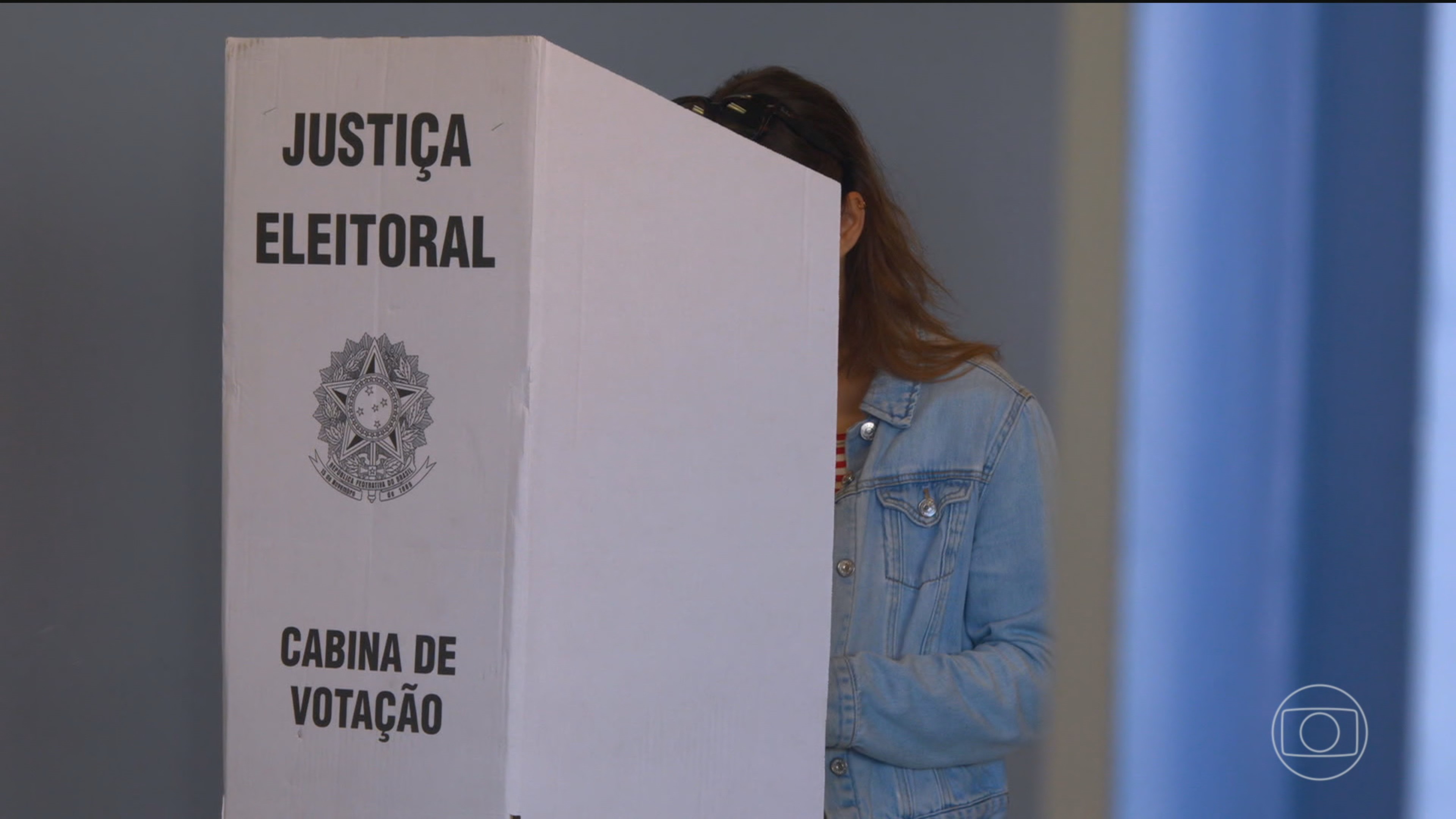 1 de 2 Eleições do segundo turno acontecem neste domingo (25)