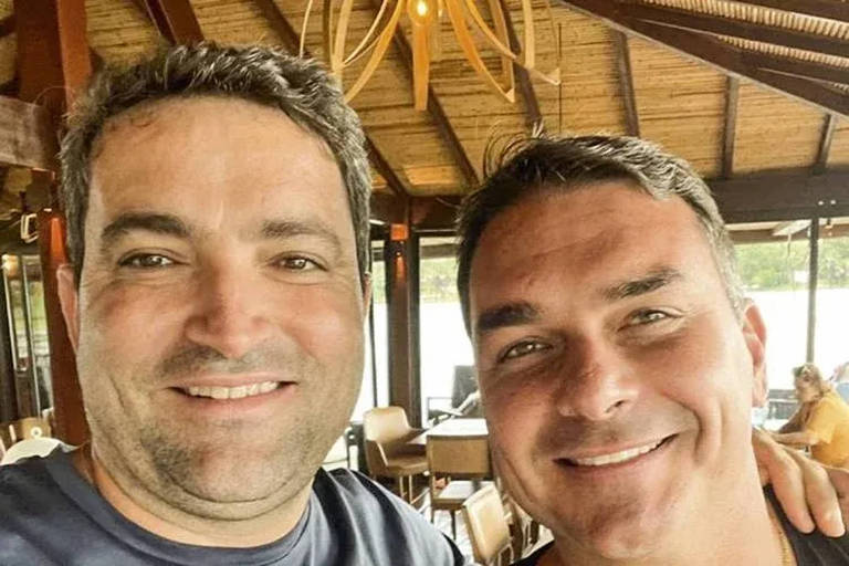 O advogado Willer Tomaz e o senador Flávio Bolsonaro (PL), candidato à Presidência da República - Reprodução