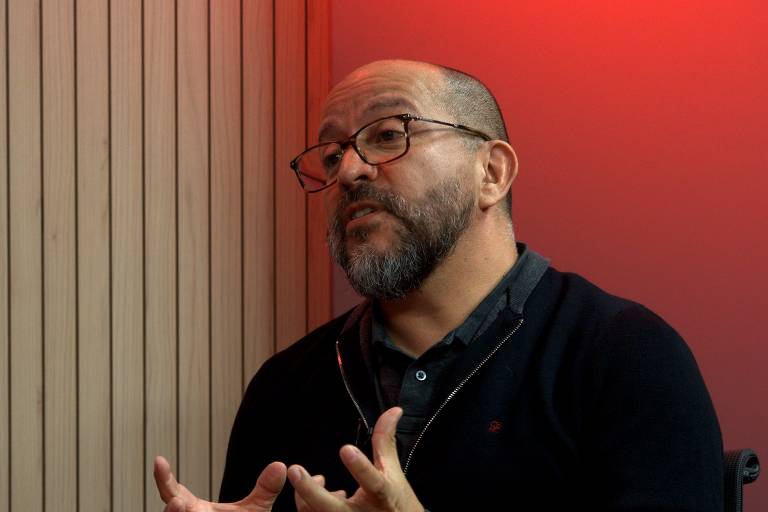 O CEO da TecBan, Patricio Santelices, em entrevista ao C-Level - Reprodução TVFolha