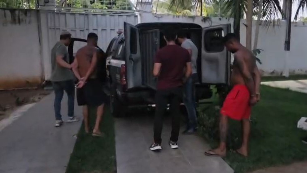 Trio especializado em arrombamento de cofres e caixas eletrônicos é preso após série de furtos no Ceará.