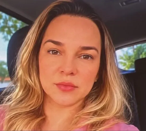 Mulher é presa suspeita de vender passagens aéreas falsas criadas com inteligência artificial