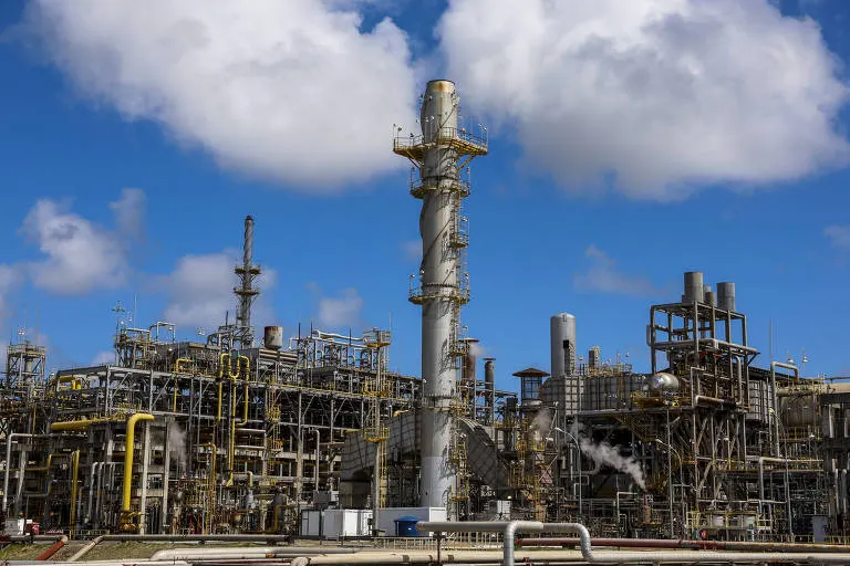 Unidades de hidrotratametno de nafta e de geração de hidrogênio da Refinaria Abreu e Lima, da Petrobras - Fernando Frazão - 1º.nov.24/Agência Brasil