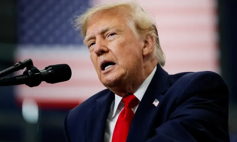 Trump destaca riscos em robôs importados