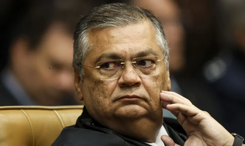 Edson Fachin manda PF investigar ameaças contra Flávio Dino