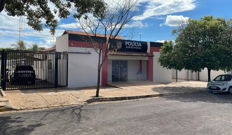 1 de 1 Delegacia Seccional de Polícia de Adamantina