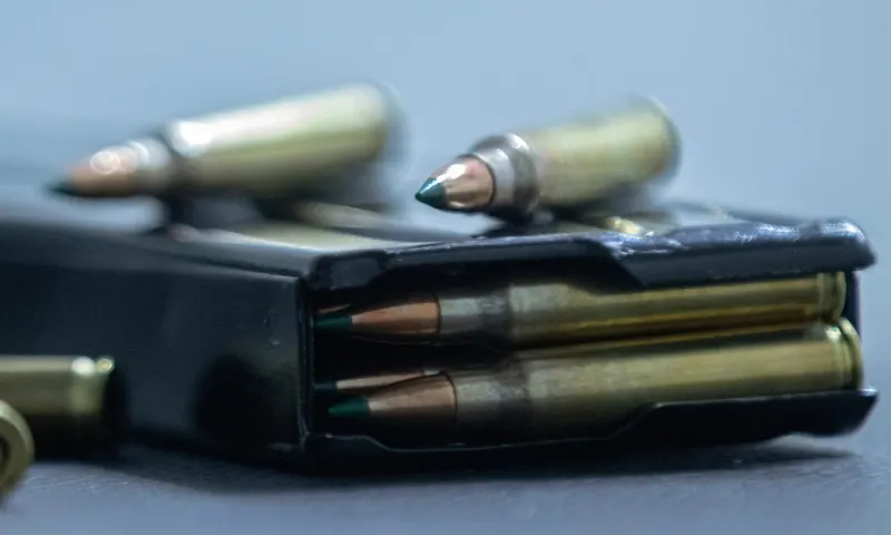 1 de 1 Marcações de um cartucho revelam o ano de fabricação, o fabricante e o lote da munição