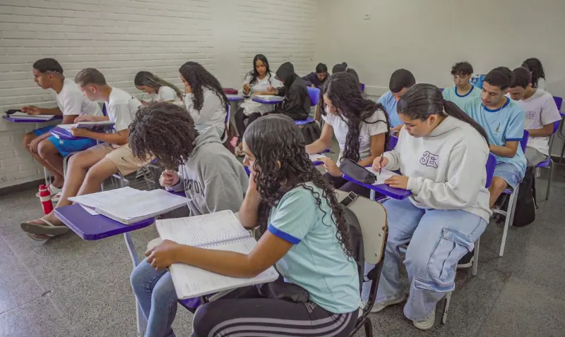 Estudantes de escolas públicas querem ensino e aprendizagem melhores