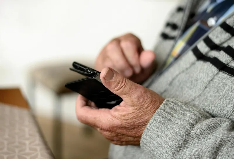 1 de 1 Curso de informática vai ensinar a pessoas 50+, em Santos, a ter mais segurança digital