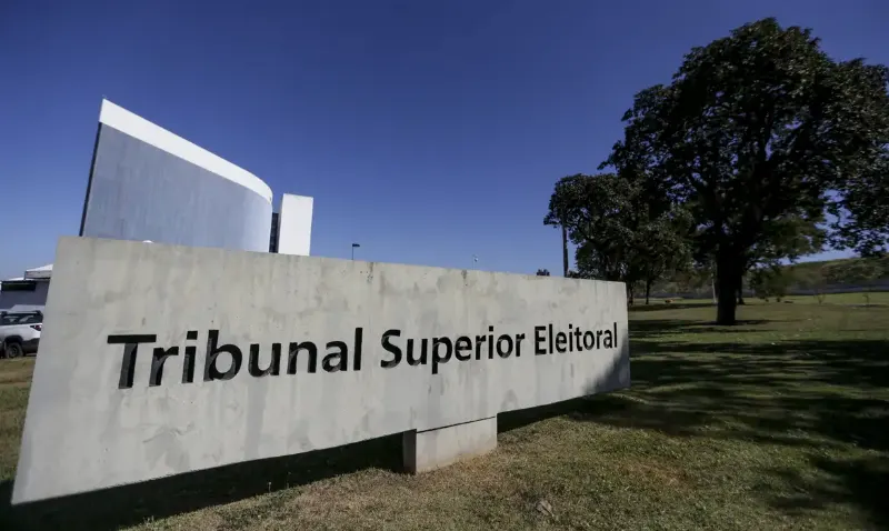 Kassio reúne campanhas de Lula e Flávio e alerta para alta de ações