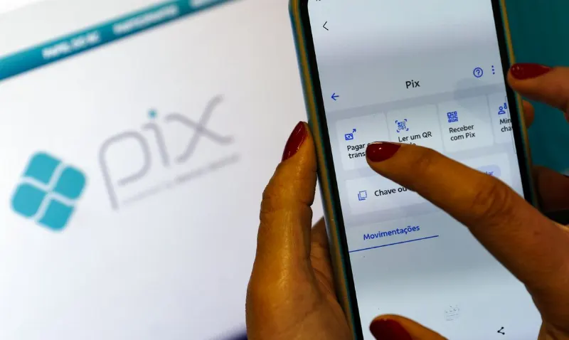 Sistema instantâneo de pagamentos PIX